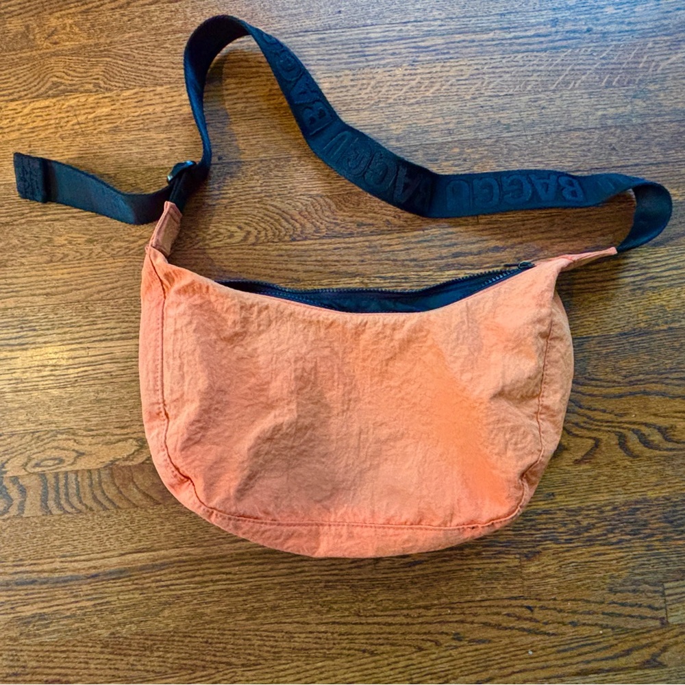Baggu Medium Crescent Bag